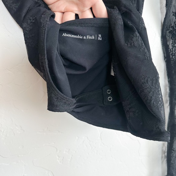 Abercrombie | NWT Lace Tube Top Long Sleeve Snap Bodysuit in Black Size XS - Picture 4 of 4